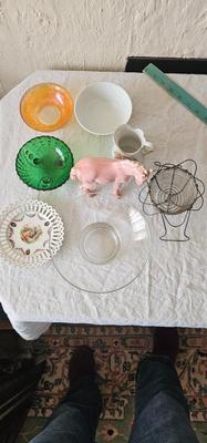 Vintage lot of small bowls, horse, misc