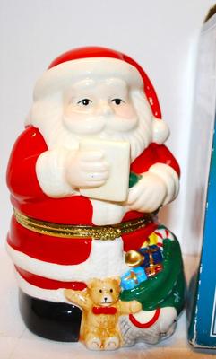 "Mr. Christmas" Animated Porcelain Music Box - Plays "Jingle Bells" 8" H