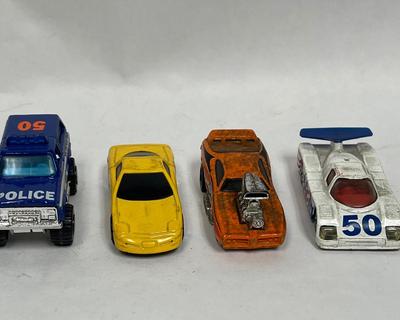 CAR LOT 2 - Diecast Toys 8 pieces - Hot wheels and other brands