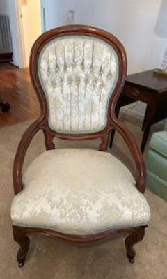 Victorian upholstered and walnut chair