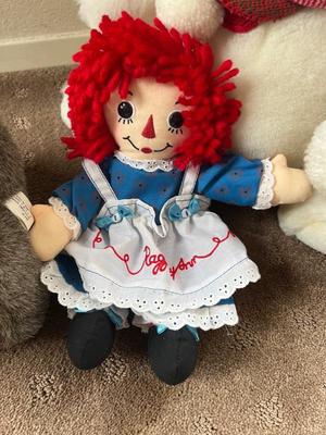 Raggedy Ann doll