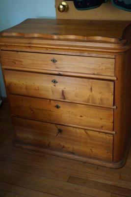 Primitive four drawer pine bureau 