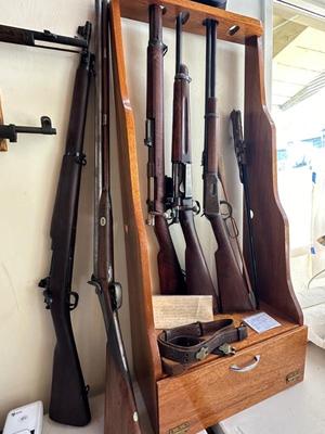 Antique civil war era rifles and bayonets