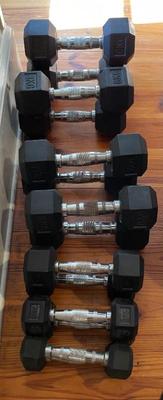 Hex metal and rubber weights to 9kg (5kg missing) $150