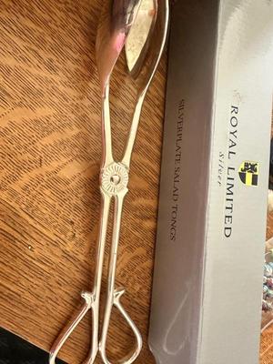 Royal Limited Silver salad thongs