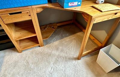 Corner student desk