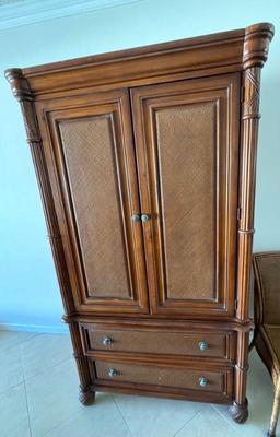 Tommy Bahama Style Queen Bedroom Set Armoire