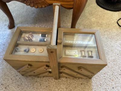 Wood sewing box