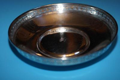 Tiffany 10" bowl with reticulated pierced border of design