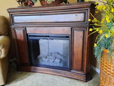 Working elec fireplace approx 51