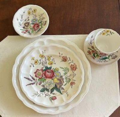 Set of Copeland Spode "Gainsborough" from Great Britain