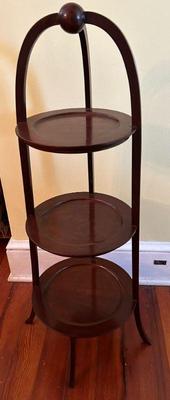 Antique Mahogany 3 Tier Muffineer