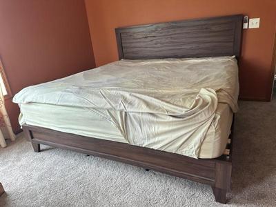 King Platform Bed (mattress not included)