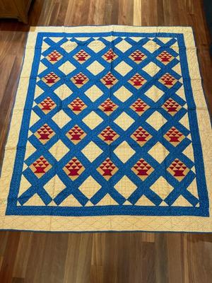 Basket pattern in red/blue/yellow
c. 1992 Los Altos