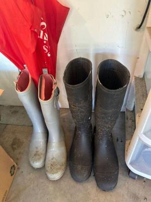 Rain boots