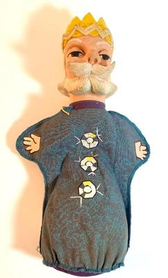 Vtg. 1977 Mr. Roger’s Neighborhood King Friday XIII hand puppet