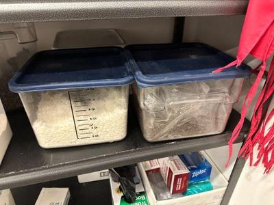 Storage containers