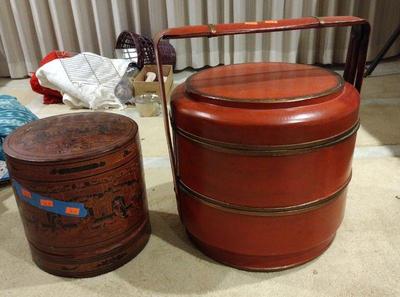 Chinese stacking lacquer ware food bucket