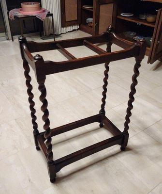 Barley twist umbrella stand.  No tray