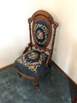 Victorian Parlor Chair $60