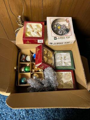 Vintage Christmas decorations $2-$5 per piece