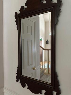 Wall mirror