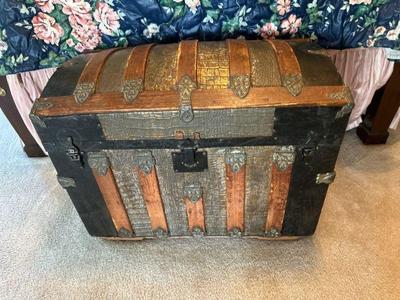 Vintage storage chest