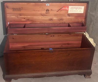 Lane Cedar Chest