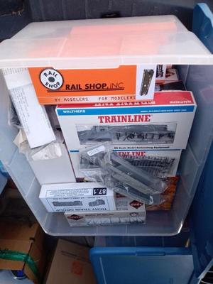 HO & LIONEL Train Auction