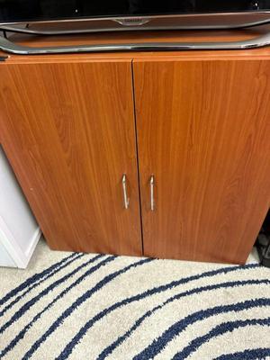Side cabinets