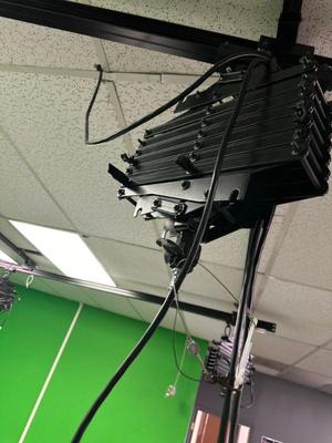 Studio Ceiling Rail Track System for supporting photo video light