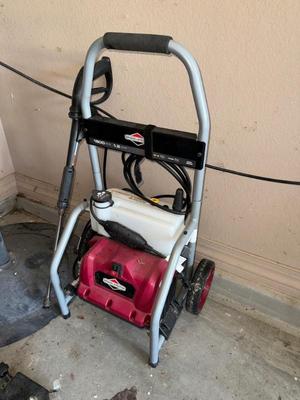 BRIGGS & STRATTON Electric Pressure Washer, 1800 psi 1.2 Gallon
