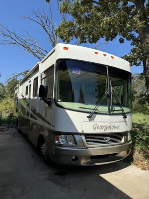 2005 Forest River Georgetown