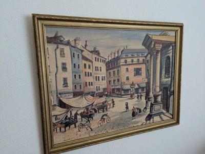 Estate sale photo
