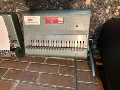 Binding machine