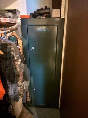 Gun safe