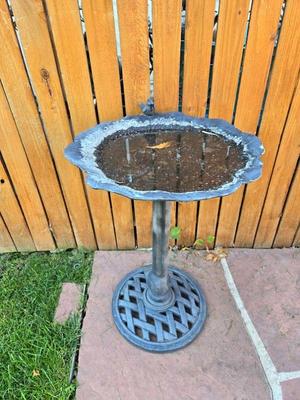 Bird bath