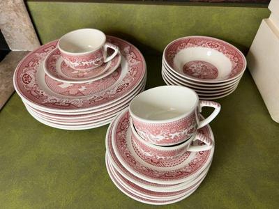 Red Willow Ware By Royal China Dish Set