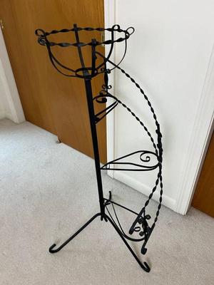 Wrought Iron Spiral Plant Stand