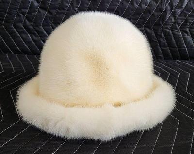 Vintage white mink hat