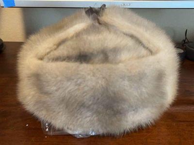 Mena t ms silver fox hat