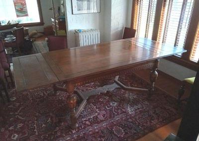 1930s Jacobean draw leaf dining table