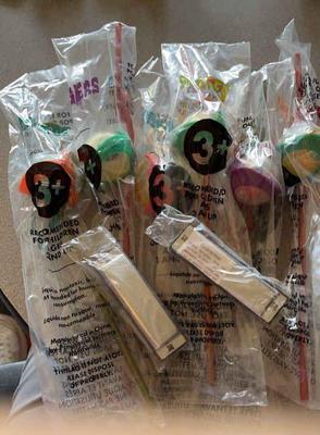 Promotional partners world ahorror strawsa