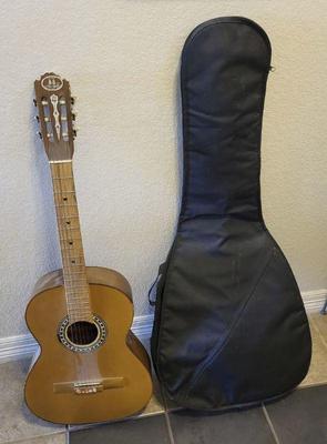 Wood guitar