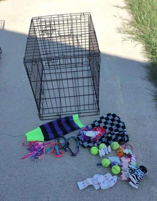 Wire pet cage 1 plus more