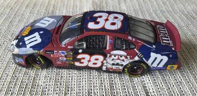 Triple collect elliott sadler die cast car with original box