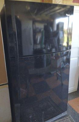 Black refrigeratorfreezer whirlpool