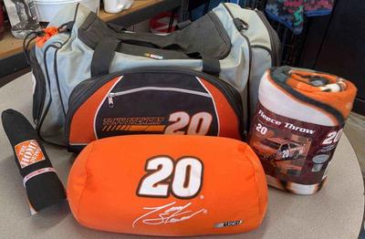 The home depot nascar sports bag set