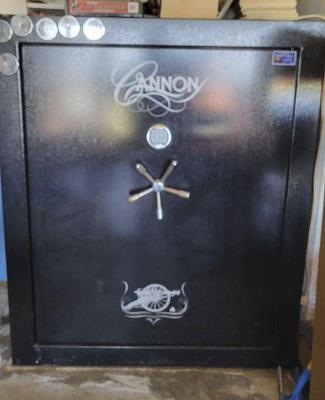 Large heavy cannon safe