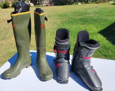 Lacross Rubber Boots (like new!) size 7 and Salom skiing boots 
